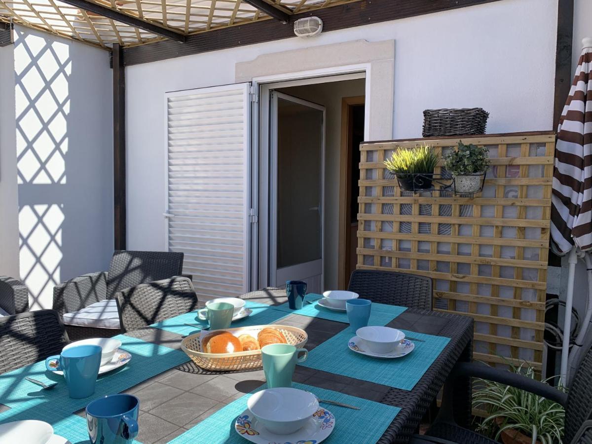 Duplex Apartment With Terrace In Cascais Downtown Exterior foto
