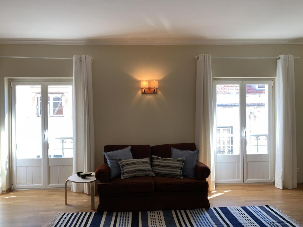 Duplex Apartment With Terrace In Cascais Downtown Exterior foto
